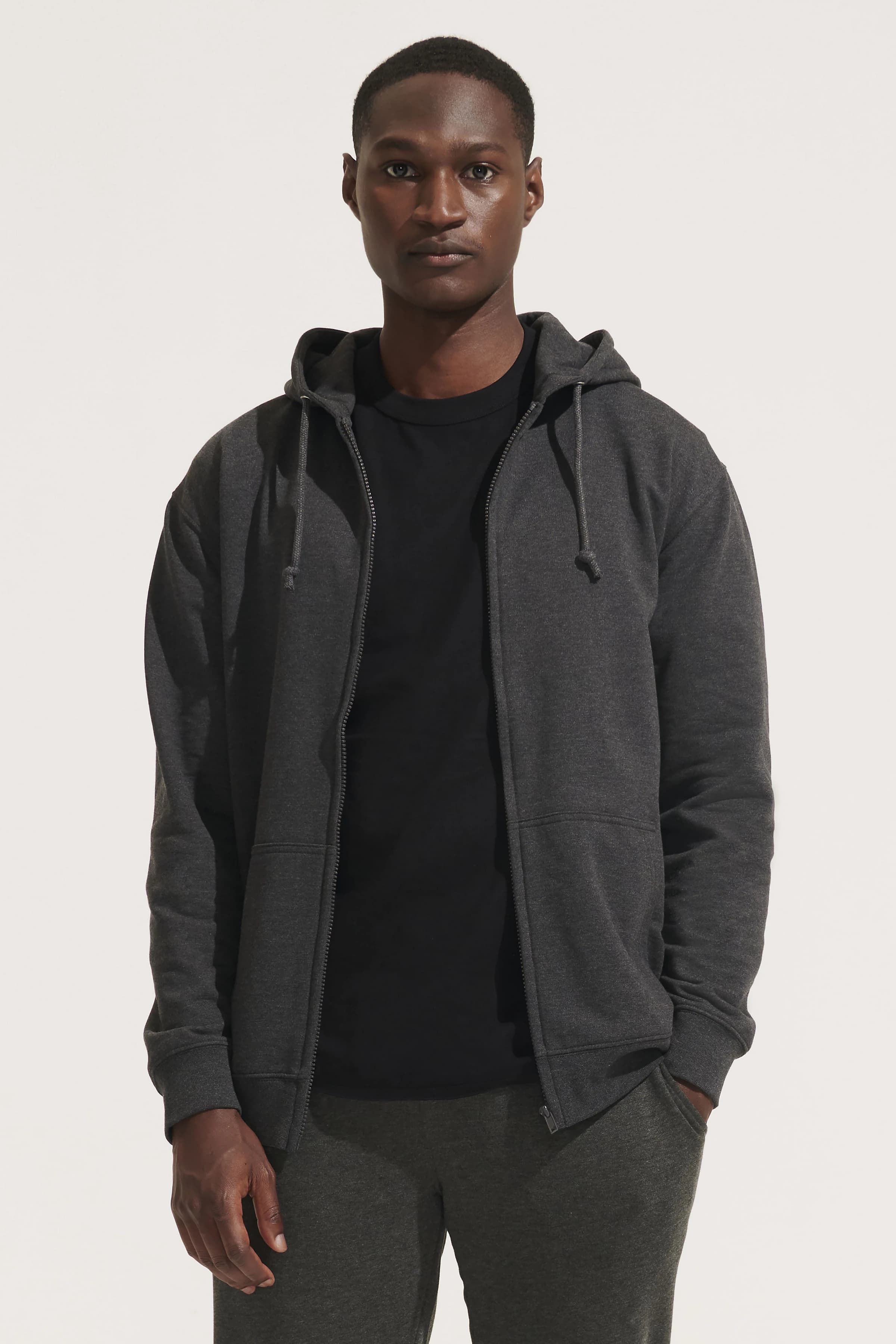 n03812A 1